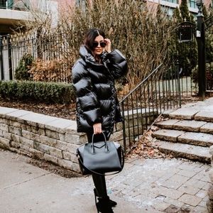 Meet your Posher, Cary